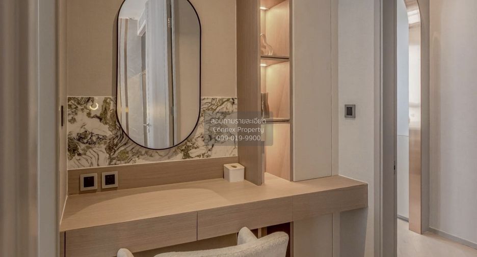 For rent 2 bedrooms condo in Sathon, Bangkok
