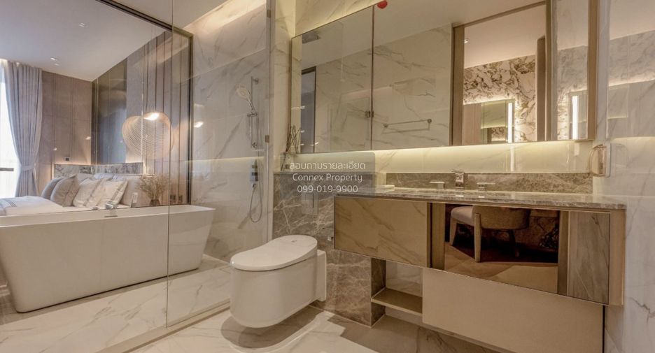 For rent 2 bedrooms condo in Sathon, Bangkok