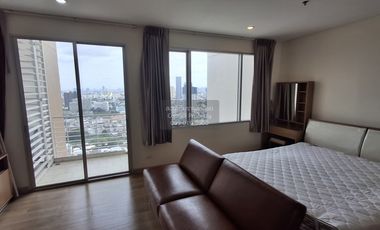 À louer 1 chambre condo à Khlong San, Bangkok