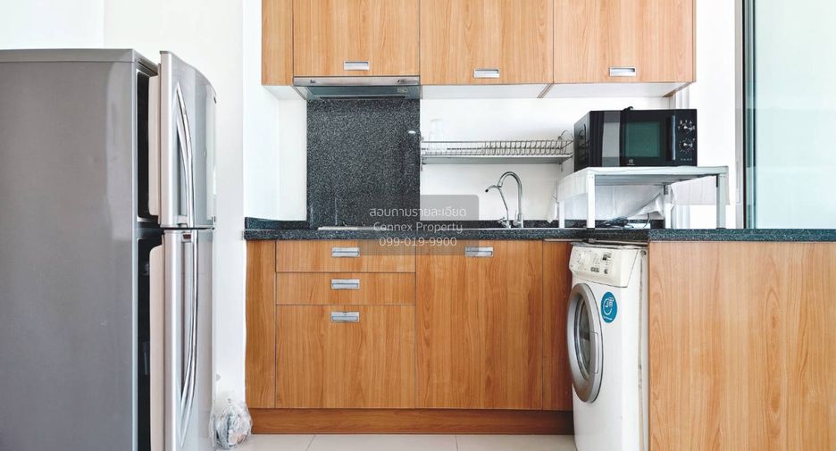 For rent 1 bed condo in Khlong San, Bangkok