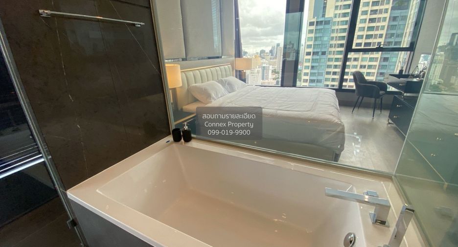 For rent 2 bedrooms condo in Watthana, Bangkok
