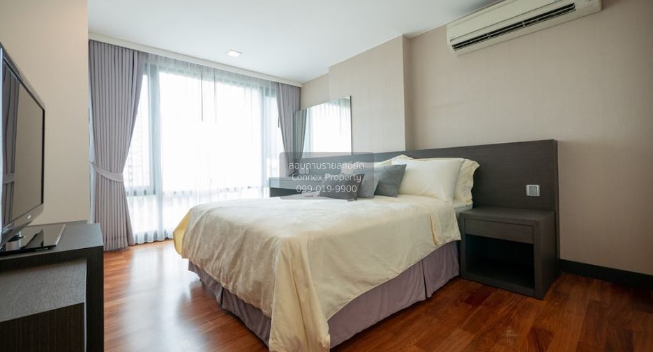 For rent 3 bedrooms condo in Watthana, Bangkok