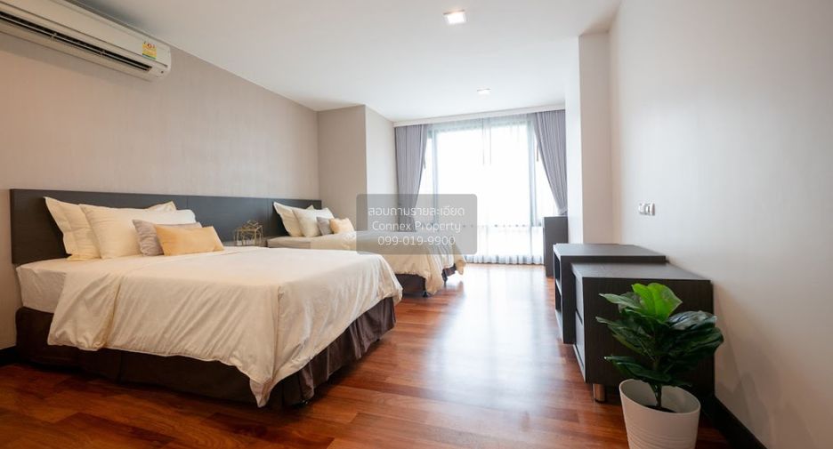 For rent 3 bedrooms condo in Watthana, Bangkok