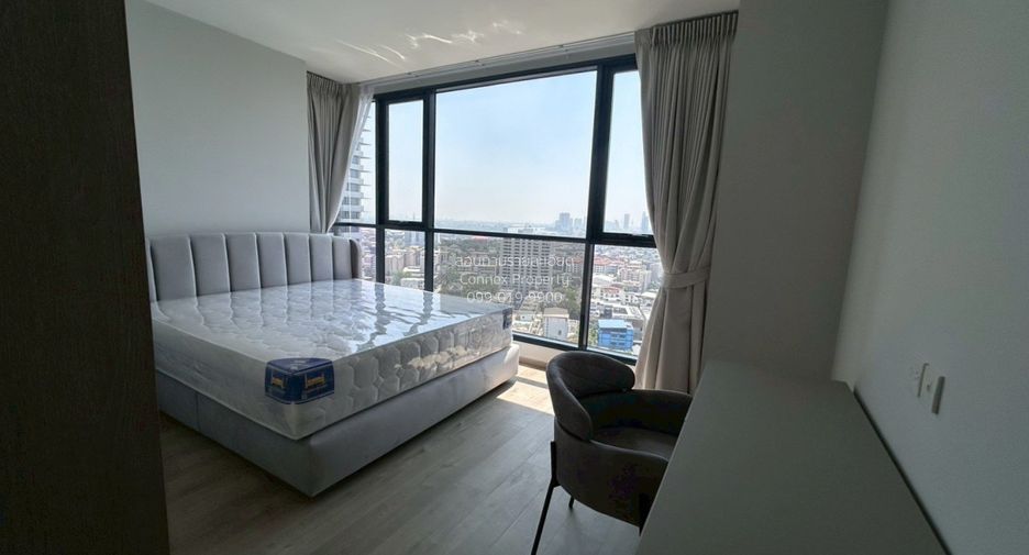 For rent 2 bedrooms condo in Sathon, Bangkok