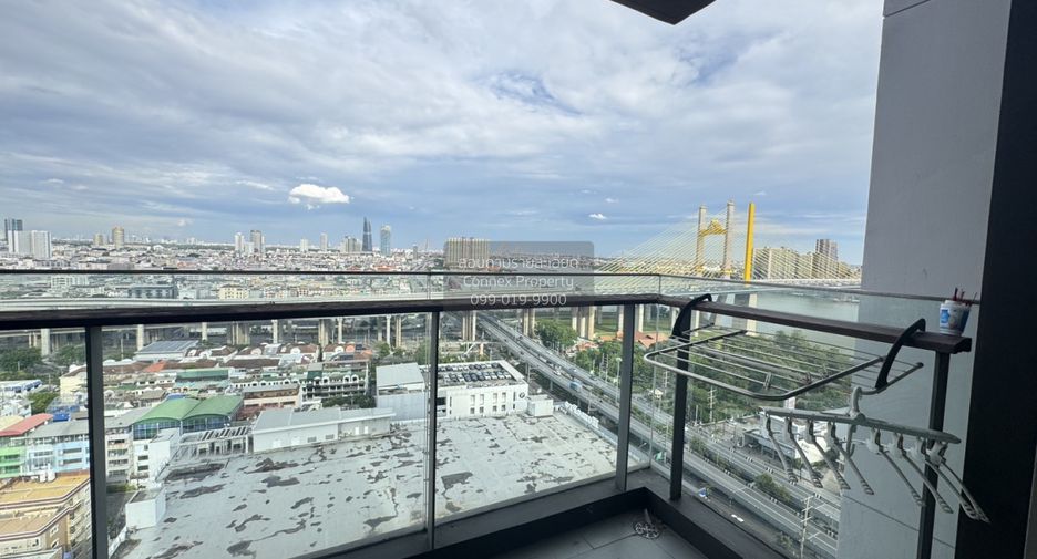 For rent 2 ベッドルーム condo in Yan Nawa, Bangkok