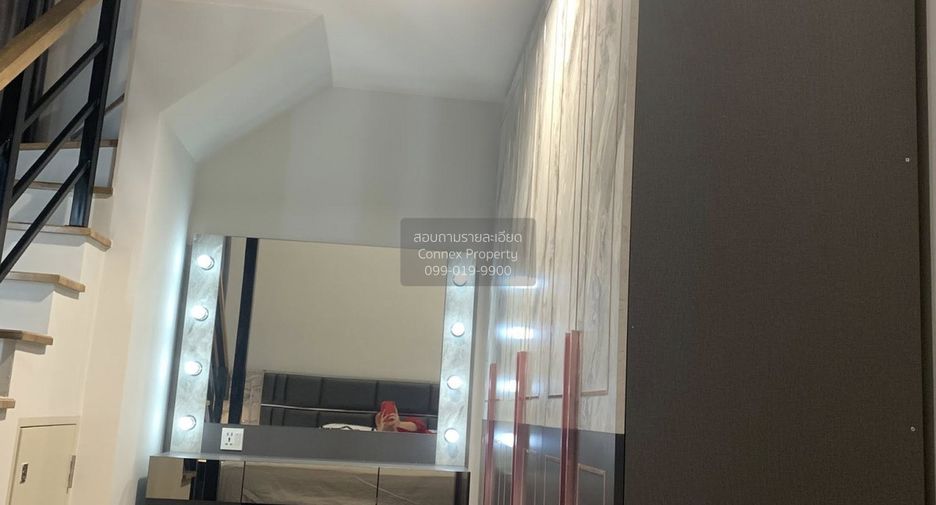 For rent 3 bedrooms townhouse in Bang Phli, Samut Prakan