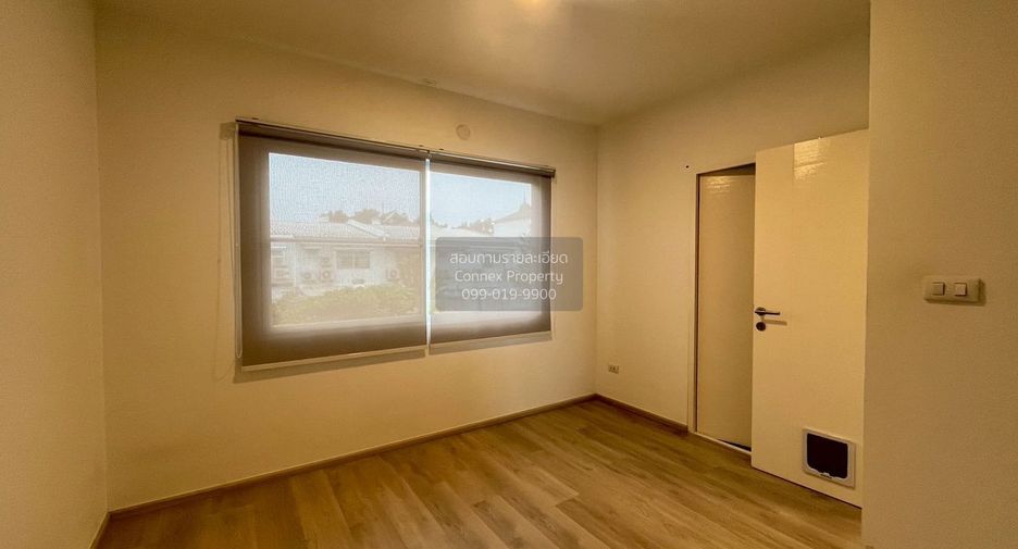 For rent 2 bedrooms townhouse in Prawet, Bangkok