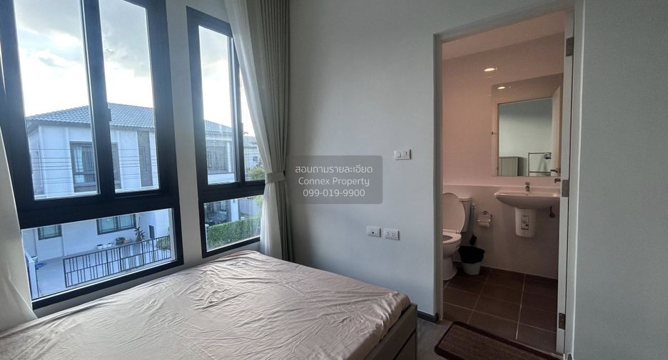 Casa en alquiler de 3 habitaciones en Bang Phli, Samut Prakan