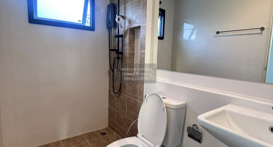 Casa en alquiler de 3 habitaciones en Bang Phli, Samut Prakan