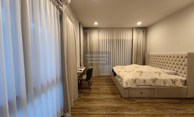 For rent 4 bedrooms house in Bang Kapi, Bangkok