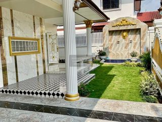 À louer 5 chambres maison à Bang Lamung, Chonburi