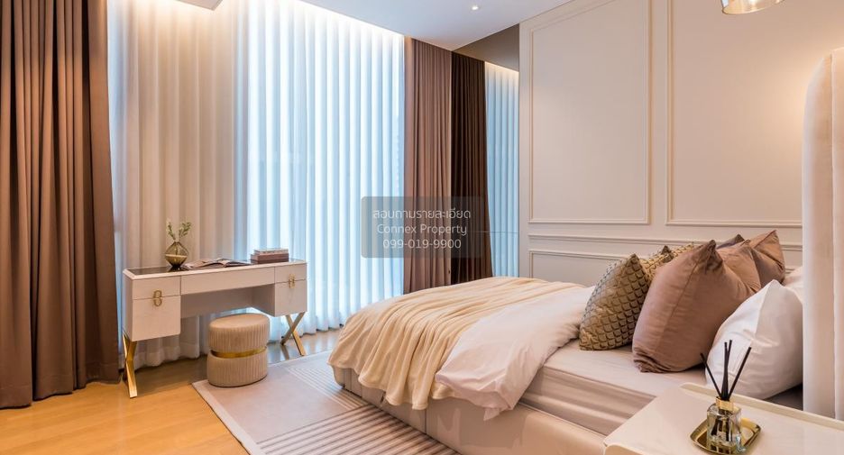 For rent 2 bedrooms condo in Pathum Wan, Bangkok