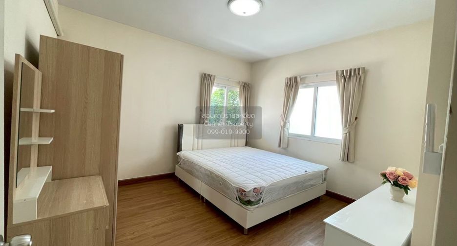 Haus zur Miete mit 4 Zimmer in Lat Phrao, Bangkok