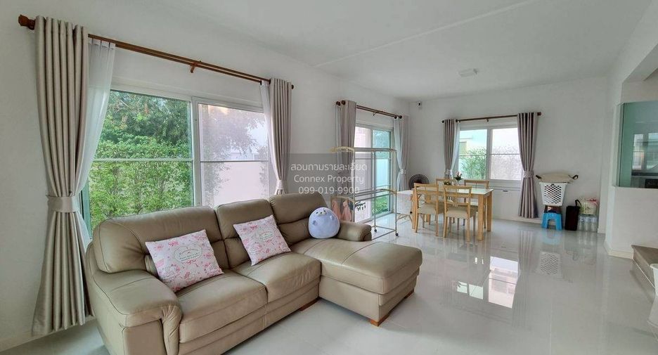 For sale 3 bedrooms house in Mueang Samut Prakan, Samut Prakan