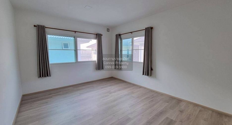 For sale 3 bedrooms house in Mueang Samut Prakan, Samut Prakan