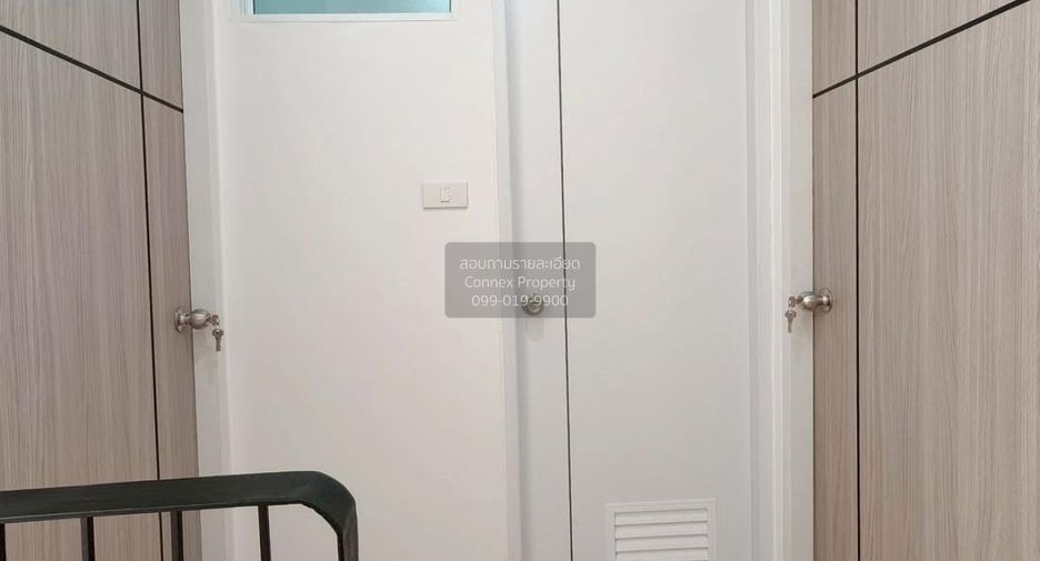 For sale 2 ベッドルーム townhouse in Min Buri, Bangkok