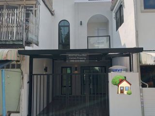 For sale 2 bedrooms townhouse in Min Buri, Bangkok