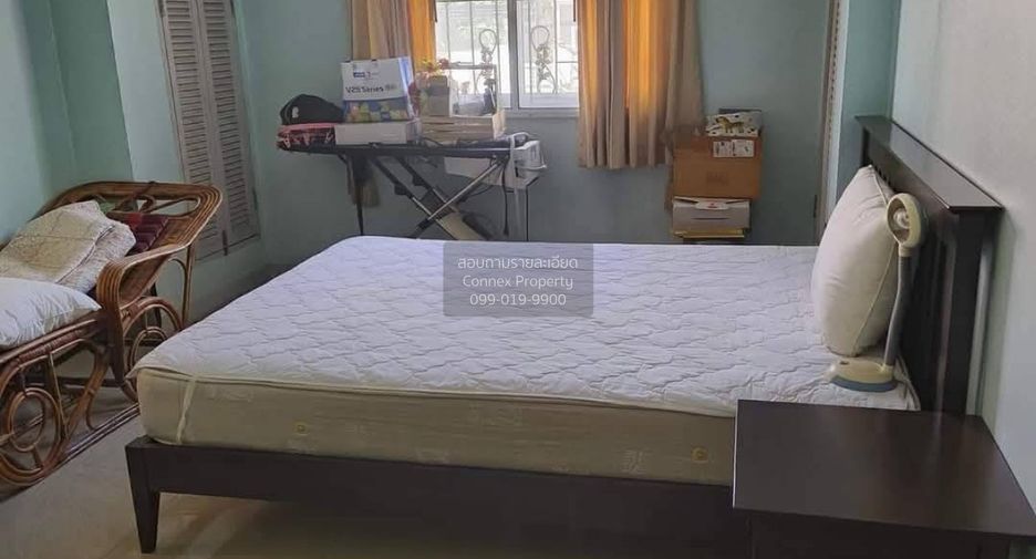 Haus zum Kauf mit 4 Zimmer in Phra Pradaeng, Samut Prakan