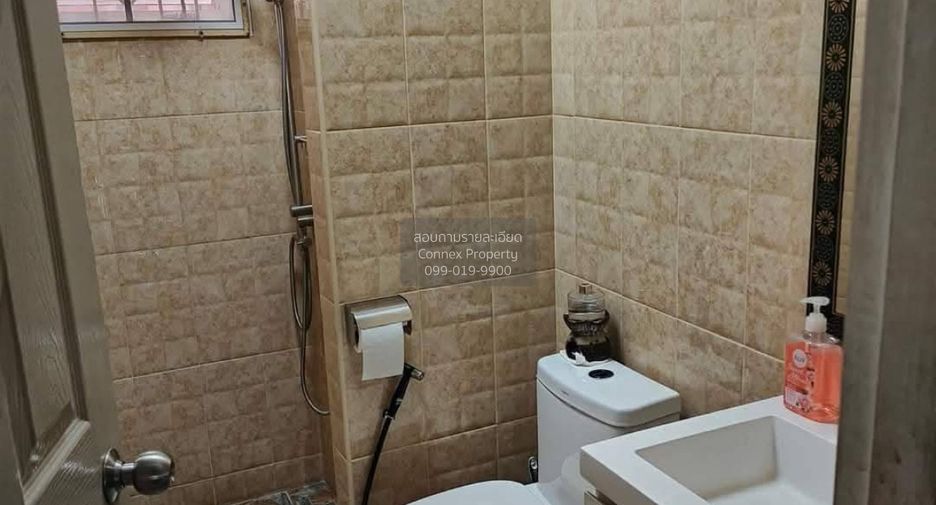 Haus zum Kauf mit 4 Zimmer in Phra Pradaeng, Samut Prakan