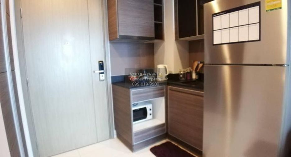 For sale 1 bed condo in Khlong Toei, Bangkok
