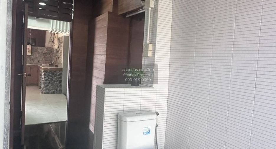 For sale 3 bedrooms house in Thawi Watthana, Bangkok