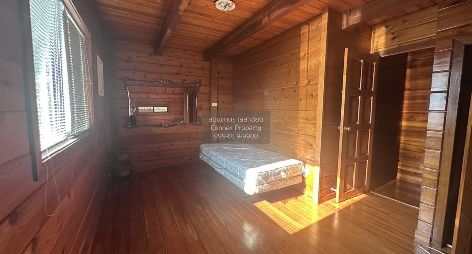 For sale 3 bedrooms house in Thawi Watthana, Bangkok
