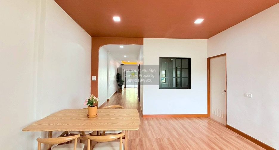 For sale 2 bedrooms townhouse in Khlong Sam Wa, Bangkok