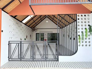 For sale 2 bedrooms townhouse in Khlong Sam Wa, Bangkok