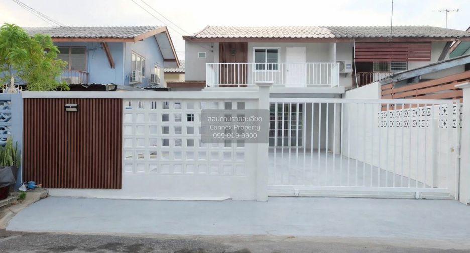 For sale 2 bedrooms townhouse in Don Mueang, Bangkok