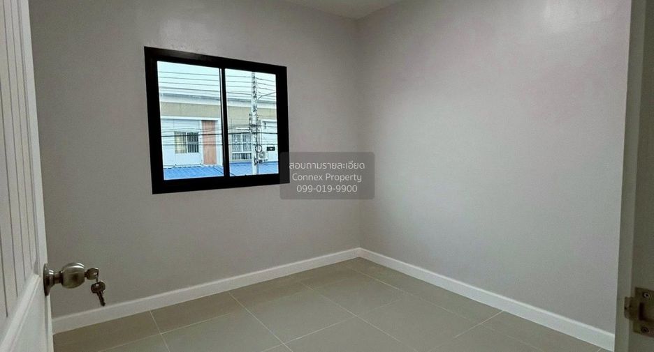 Casa adosada en venta de 3 habitaciones en Ratchathewi, Bangkok