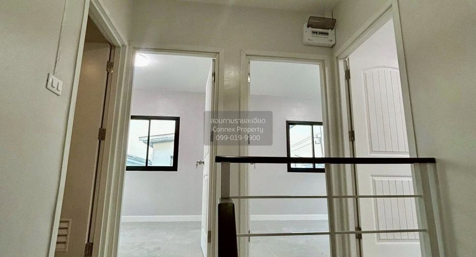 Casa adosada en venta de 3 habitaciones en Ratchathewi, Bangkok