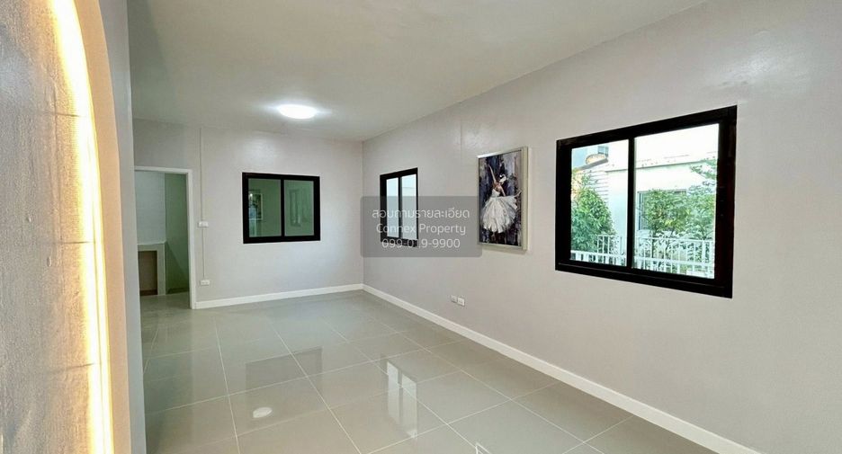 Casa adosada en venta de 3 habitaciones en Ratchathewi, Bangkok