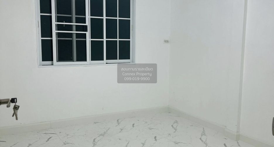 For sale 2 bedrooms townhouse in Don Mueang, Bangkok