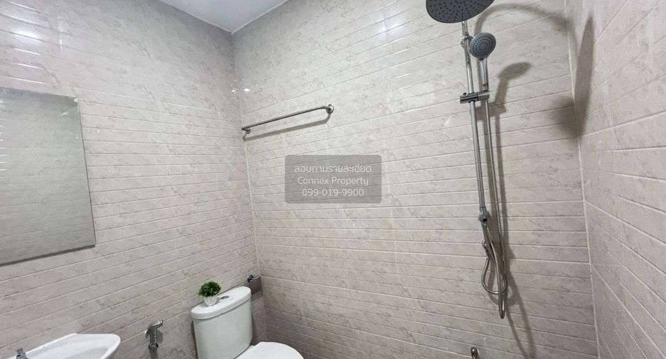 For sale 2 bedrooms townhouse in Don Mueang, Bangkok