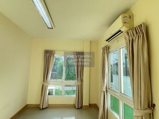 Продажа 4 спальни дом в Лат Пхрао, Бангкок