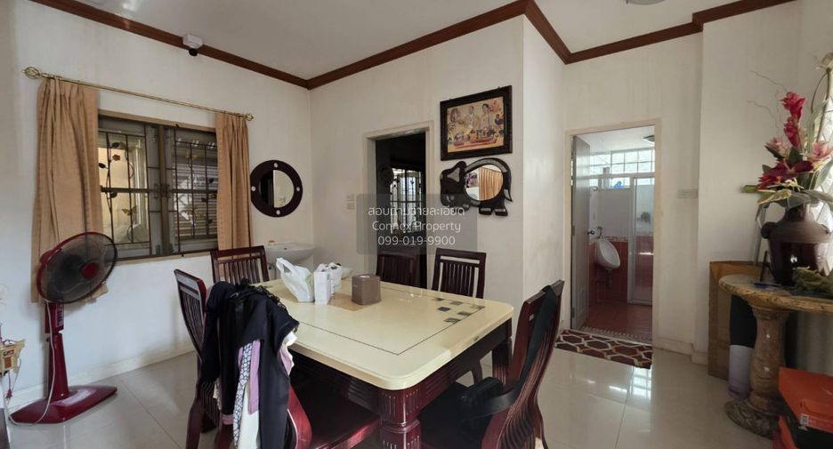 For sale 3 bedrooms house in Taling Chan, Bangkok