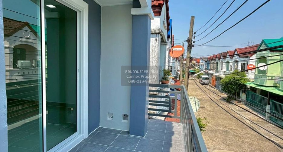 For sale 3 bedrooms townhouse in Bang Kruai, Nonthaburi