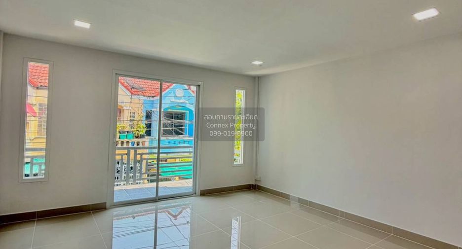 For sale 3 bedrooms townhouse in Bang Kruai, Nonthaburi
