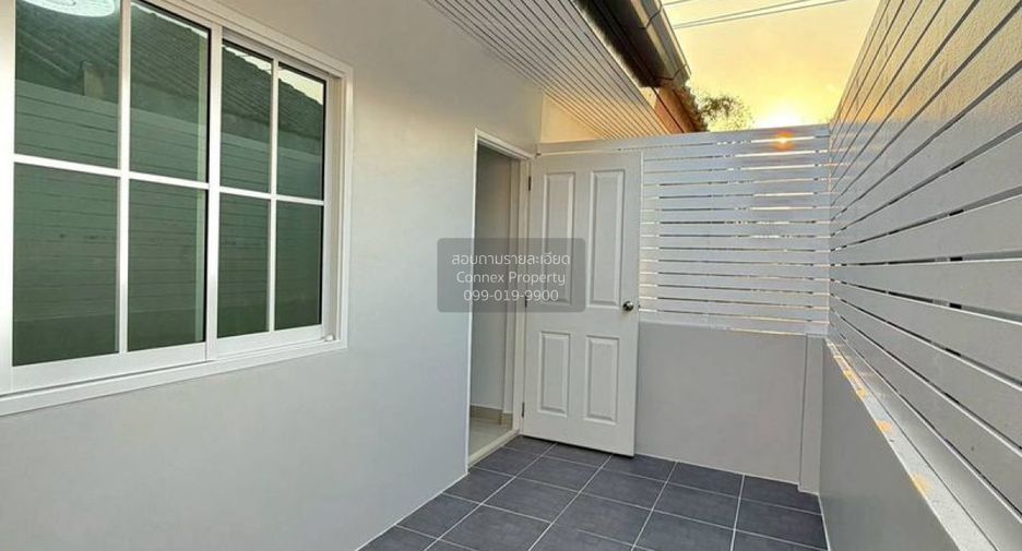 For sale 4 bedrooms townhouse in Mueang Phuket, Phuket