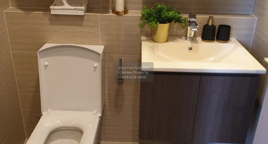 Продажа 2 спальни кондо в Хуаи Кхщанг, Бангкок