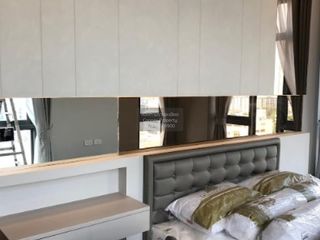 Condo en venta de 2 habitaciones en Phra Khanong, Bangkok