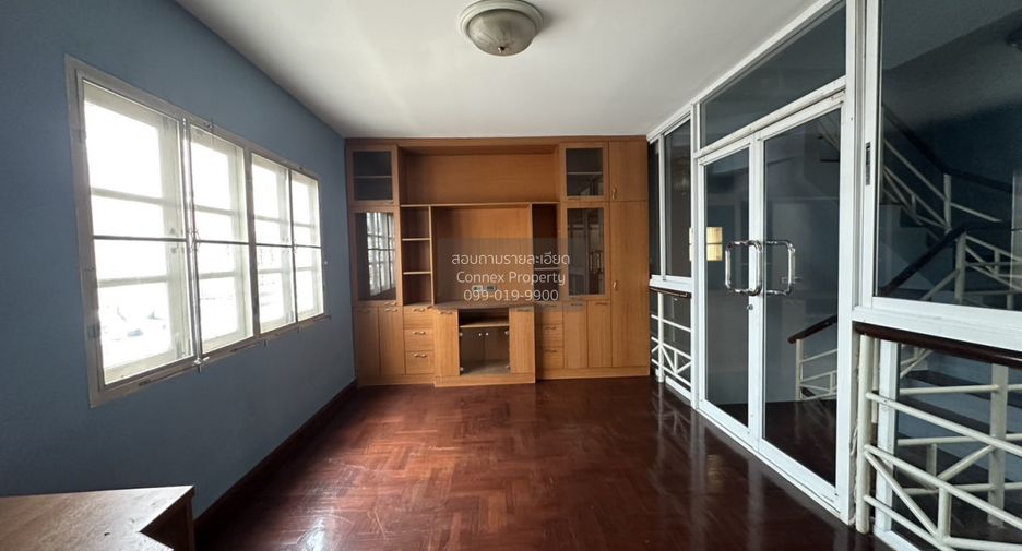 Reihenhaus zum Kauf mit 4 Zimmer in Chatuchak, Bangkok