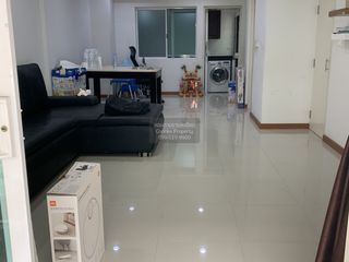 Casa adosada en venta de 3 habitaciones en Mueang Nonthaburi, Nonthaburi
