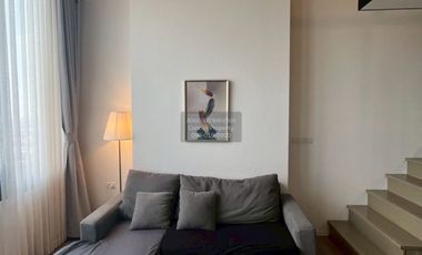 Продажа 1 кровать кондо в Пхра Кханонг, Бангкок
