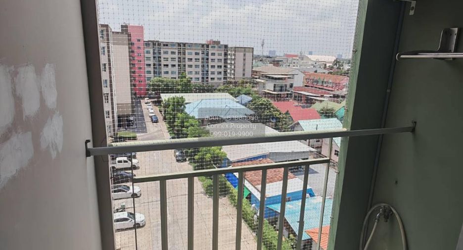 For sale 2 bedrooms condo in Phasi Charoen, Bangkok