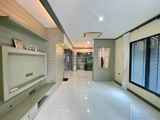出售 3 卧室 联排别墅 在 Lat Phrao, 曼谷