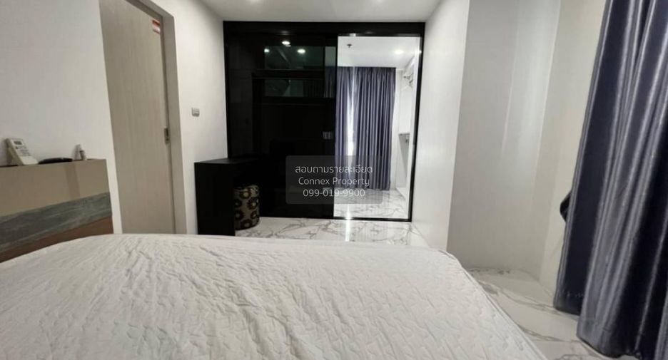 For sale 2 bedrooms condo in Huai Khwang, Bangkok