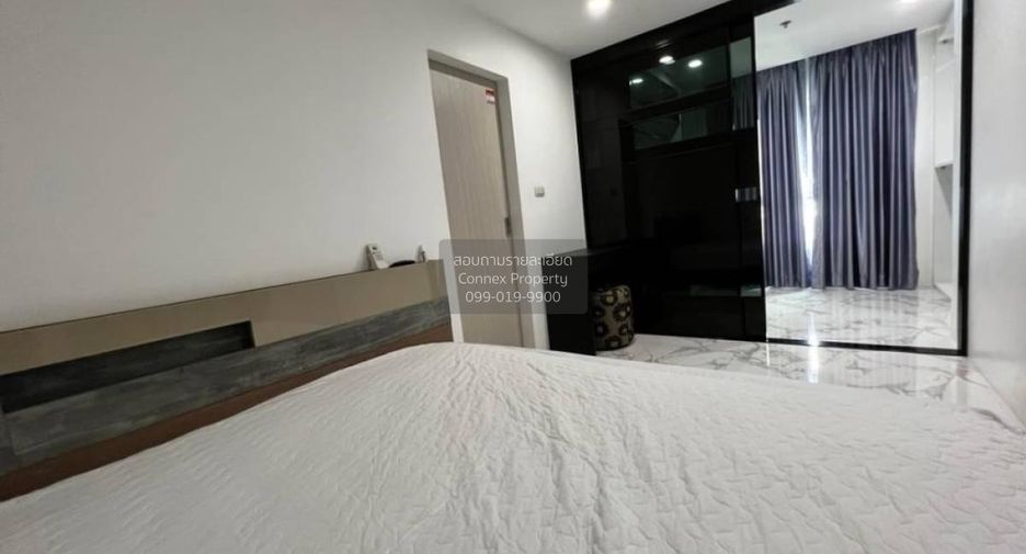 For sale 2 bedrooms condo in Huai Khwang, Bangkok