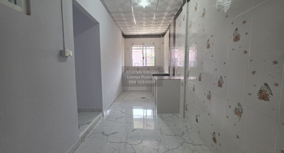 For sale 3 bedrooms townhouse in Thanyaburi, Pathum Thani