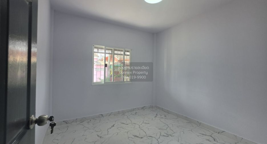 For sale 3 bedrooms townhouse in Thanyaburi, Pathum Thani
